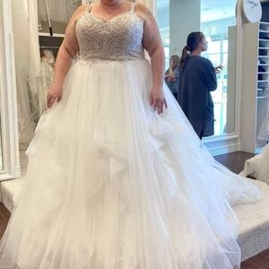 Elegant Ivory Beaded Stella York Wedding Dress